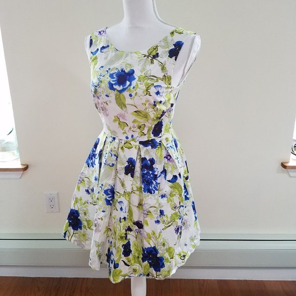 Forever 21 Green 7 Blue Floral Dress - Picture 1 of 10